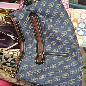 EUC DOONEY BOURKE BLUE CANVAS LARGE SHOULDER BAG